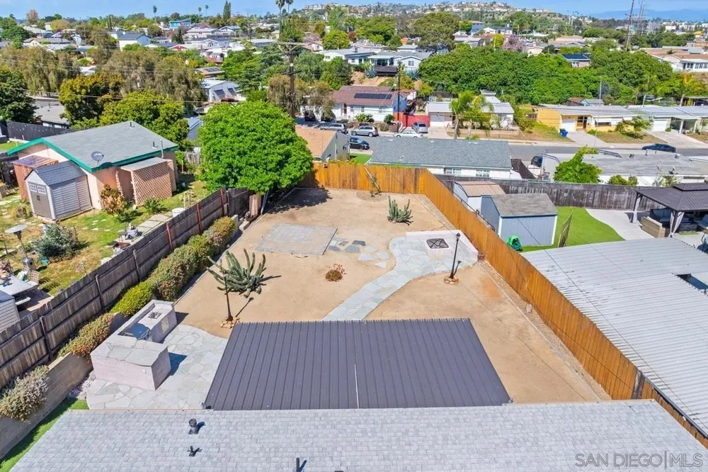 3675 Nassau Dr, San Diego, CA 92115