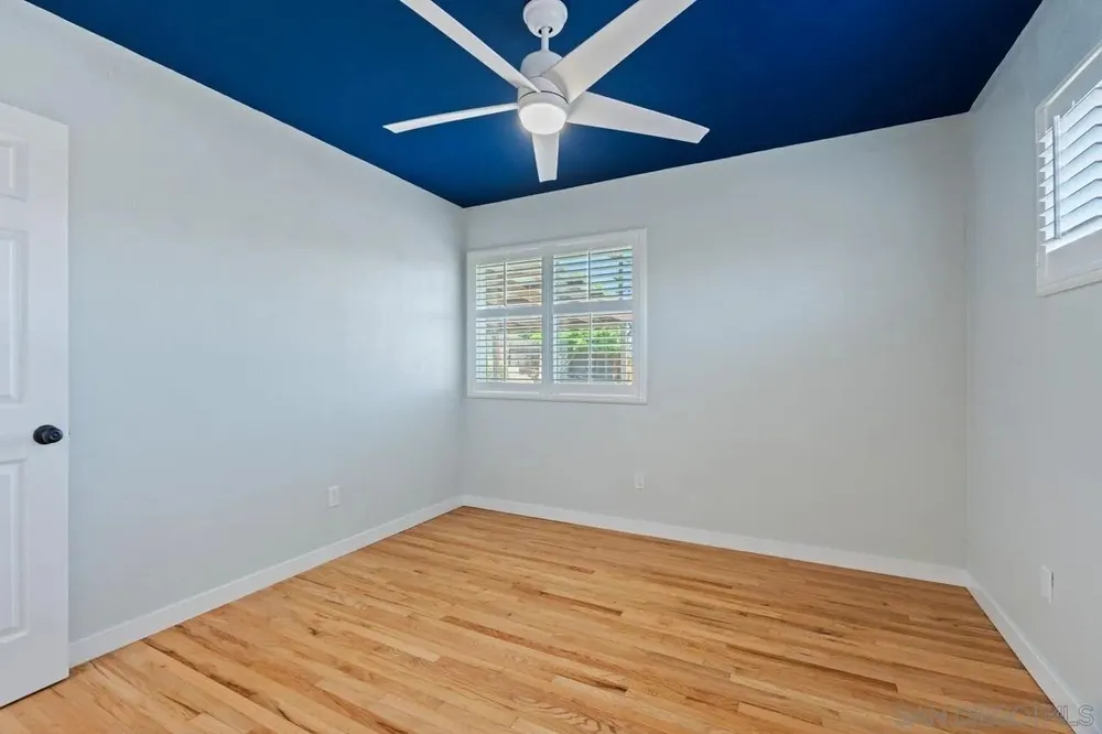 3675 Nassau Dr, San Diego, CA 92115