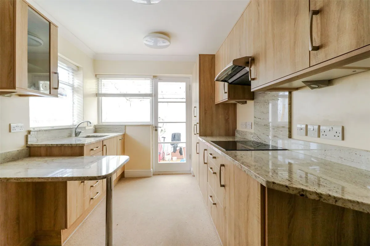 Sunnybank Road, Potters Bar, Hertfordshire, EN6