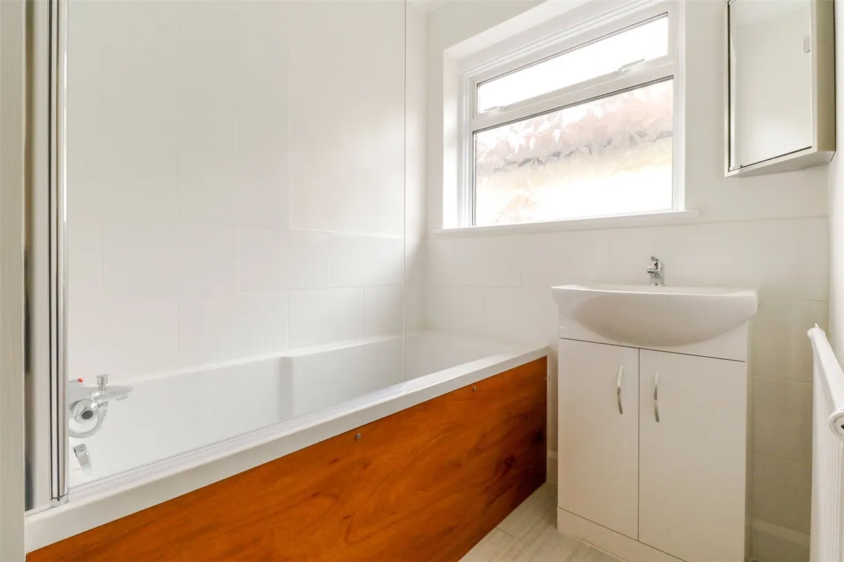 Sunnybank Road, Potters Bar, Hertfordshire, EN6