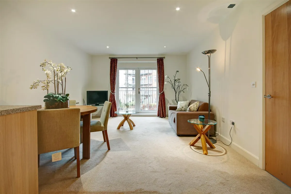Avon House, Welland Place, Market Harborough