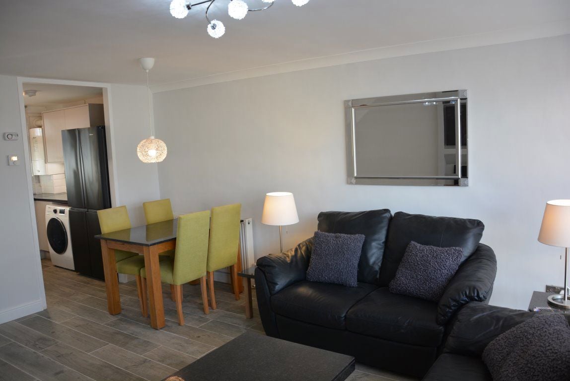 F13 Louis Court, B67 Image 27