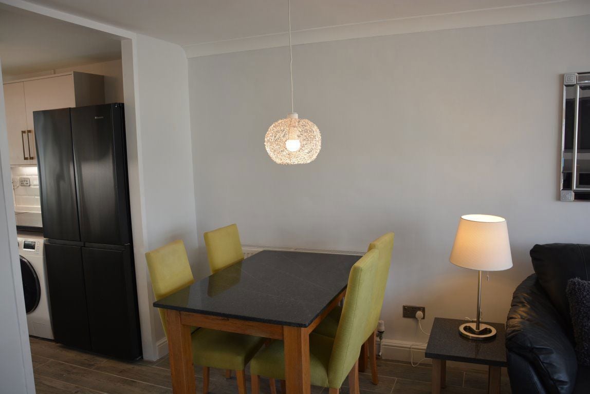 F13 Louis Court, B67 Image 28
