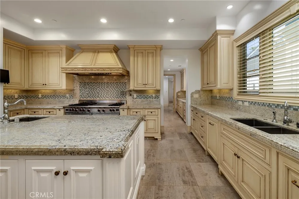 2258 Channel Rd, Newport Beach, CA 92661