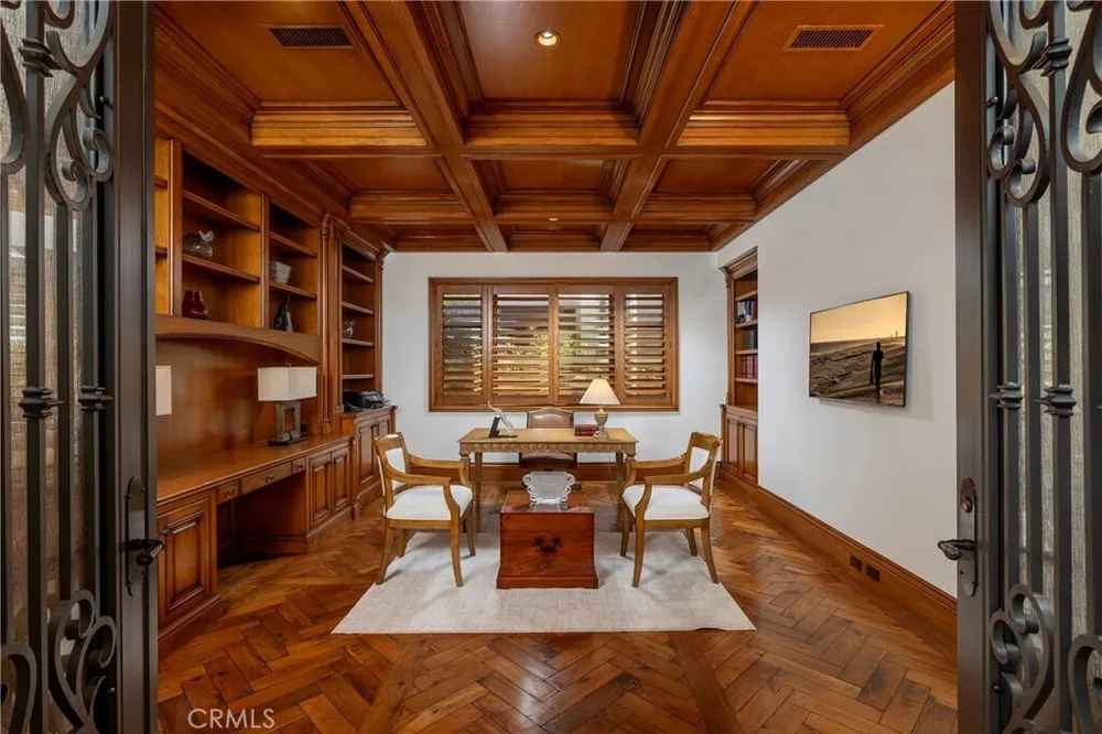 2258 Channel Rd, Newport Beach, CA 92661