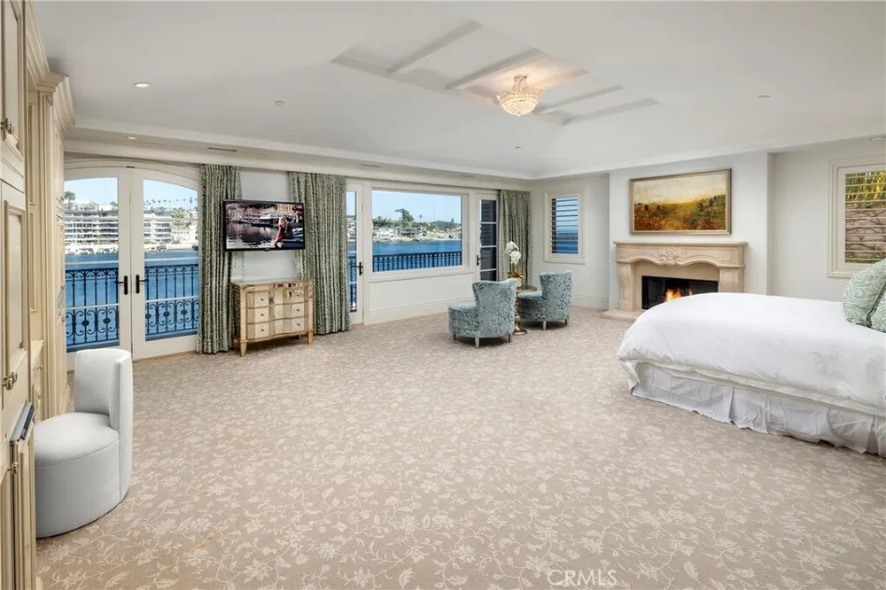 2258 Channel Rd, Newport Beach, CA 92661