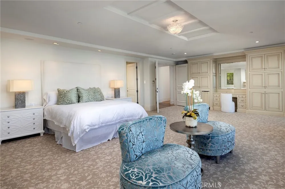 2258 Channel Rd, Newport Beach, CA 92661