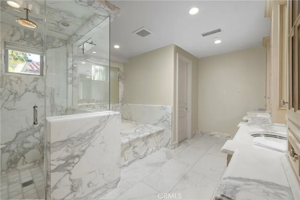 2258 Channel Rd, Newport Beach, CA 92661