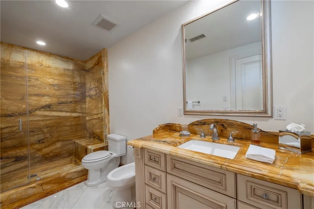 2258 Channel Rd, Newport Beach, CA 92661