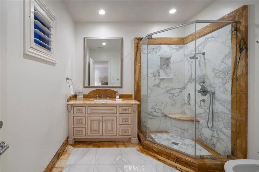 2258 Channel Rd, Newport Beach, CA 92661