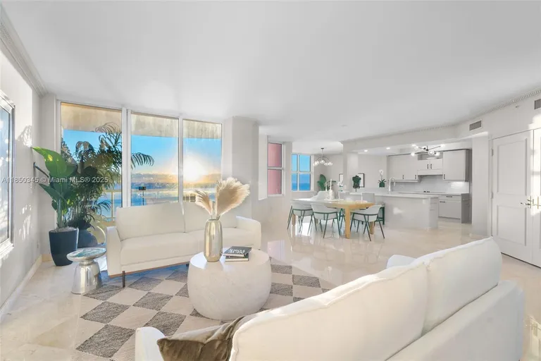 2100 N Ocean Blvd, Fort Lauderdale, FL 33305