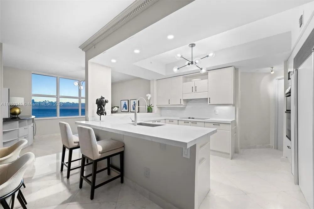 2100 N Ocean Blvd, Fort Lauderdale, FL 33305