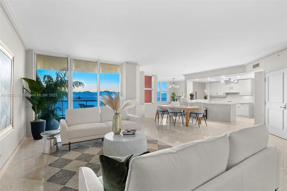 2100 N Ocean Blvd, Fort Lauderdale, FL 33305