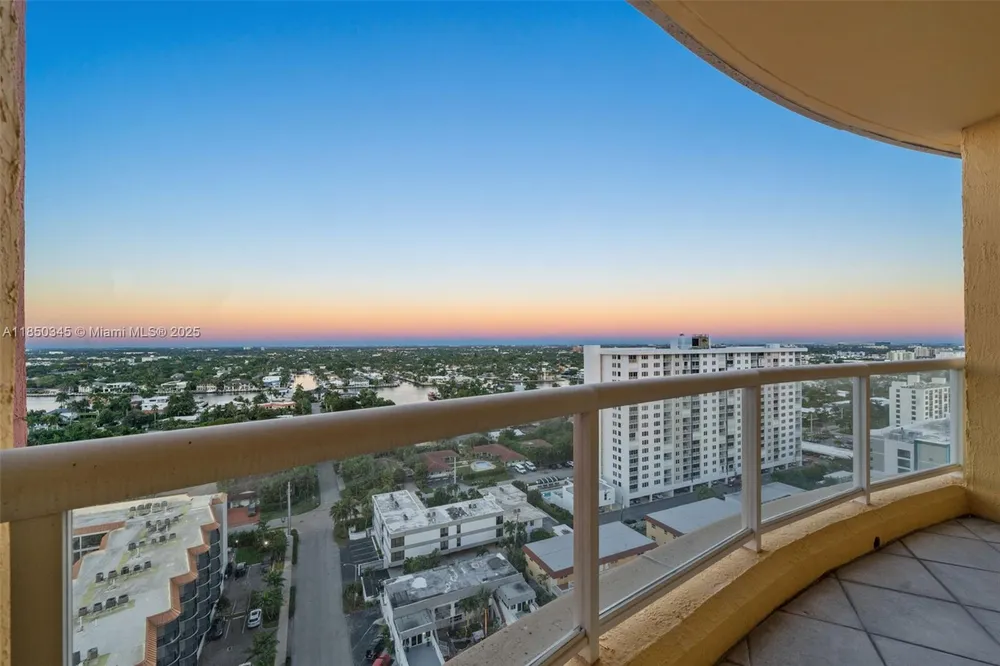 2100 N Ocean Blvd, Fort Lauderdale, FL 33305