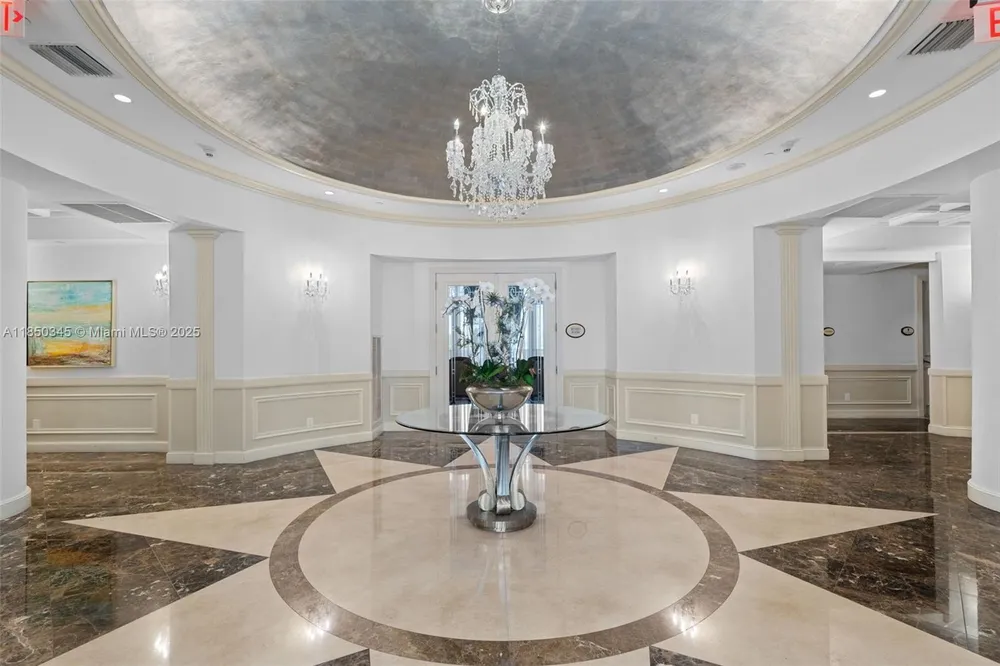 2100 N Ocean Blvd, Fort Lauderdale, FL 33305