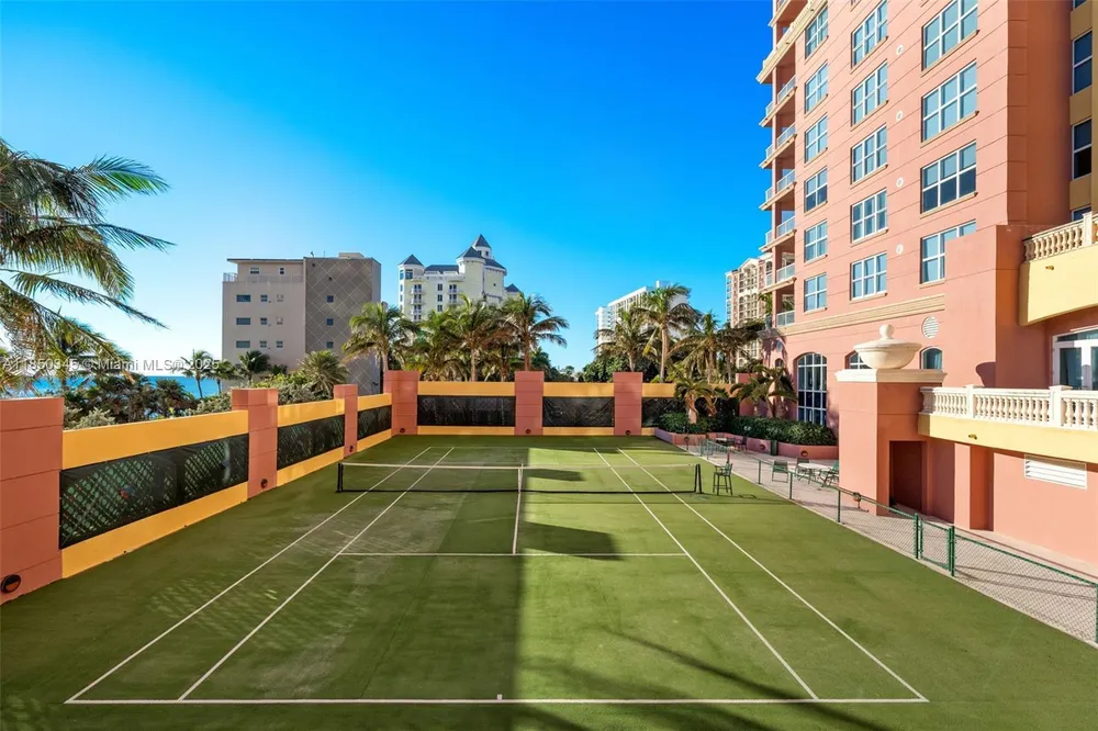 2100 N Ocean Blvd, Fort Lauderdale, FL 33305