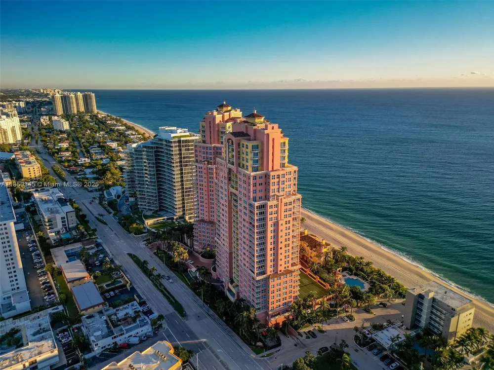 2100 N Ocean Blvd, Fort Lauderdale, FL 33305