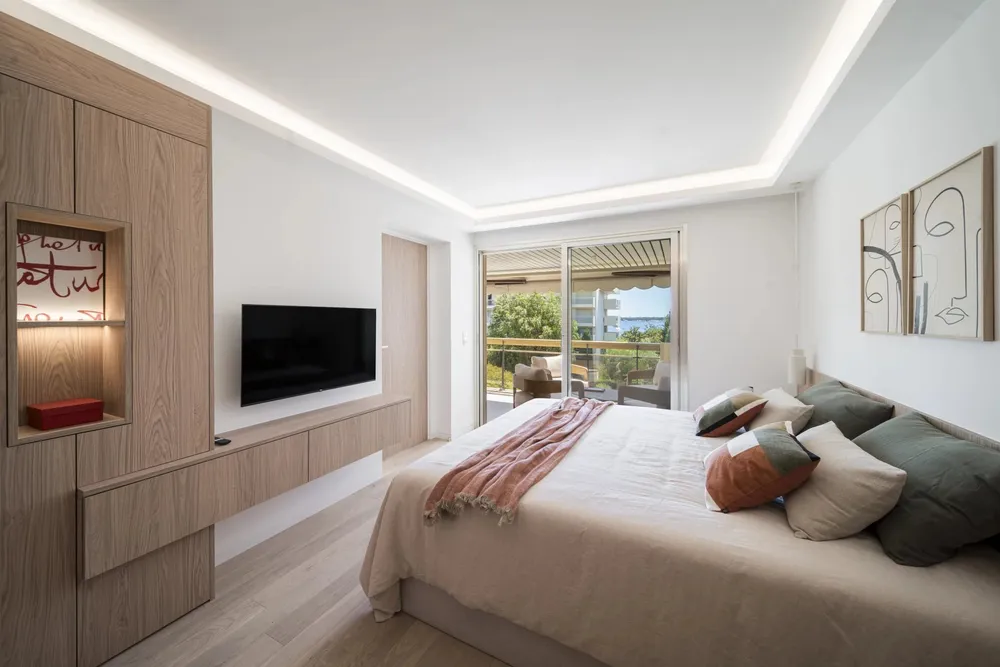 Cannes, 06400, France