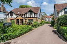 Monks Walk, Reigate