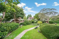 Monks Walk, Reigate