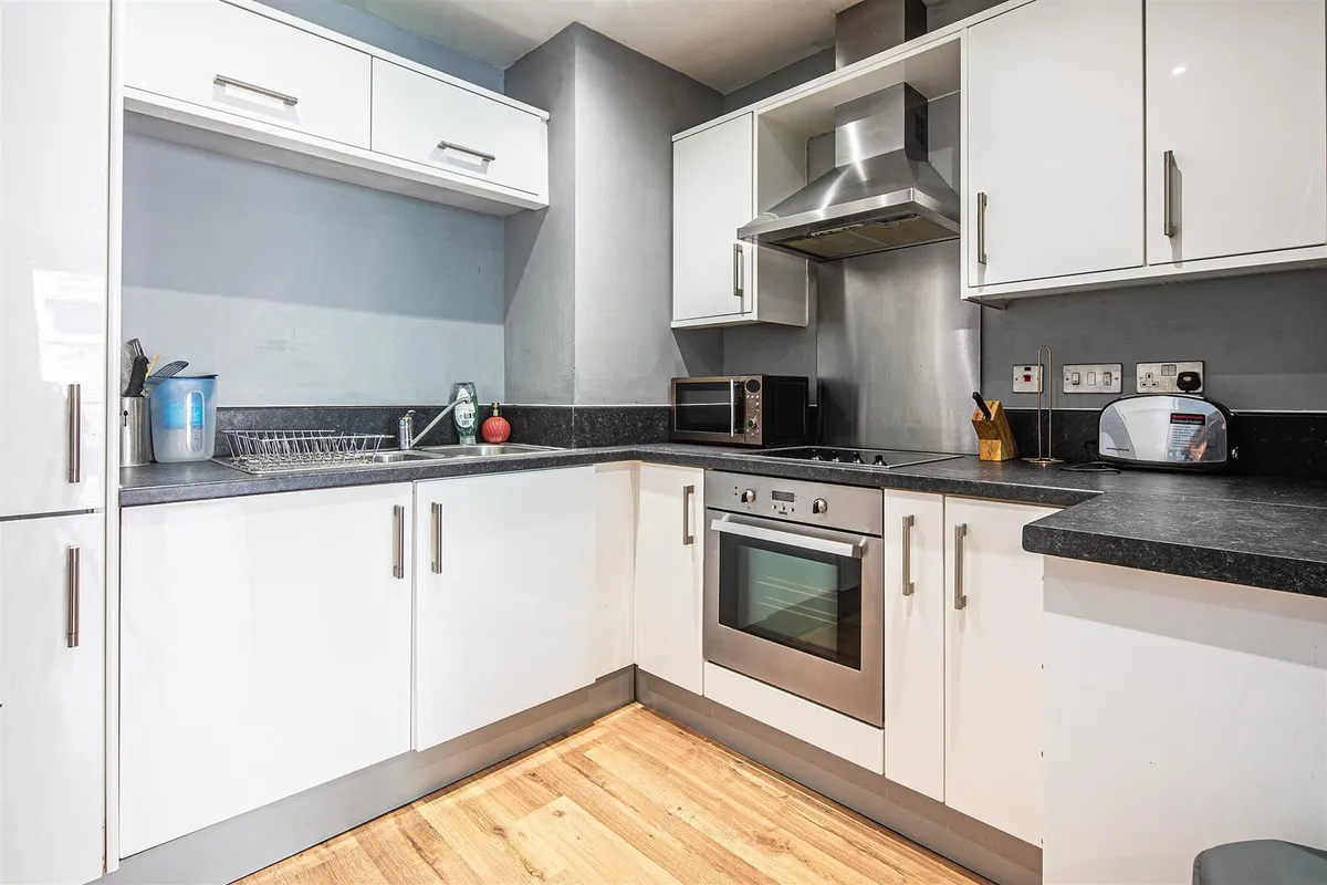Apartment 99, Porter Brook House, 210 Ecclesall Road, S11 8HW
