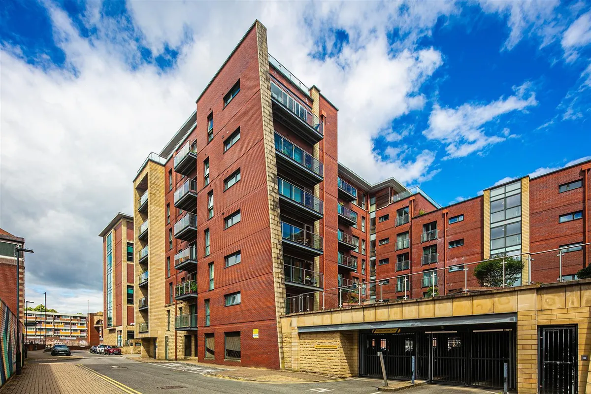 Apartment 99, Porter Brook House, 210 Ecclesall Road, S11 8HW