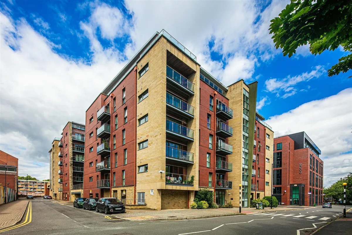 Apartment 99, Porter Brook House, 210 Ecclesall Road, S11 8HW