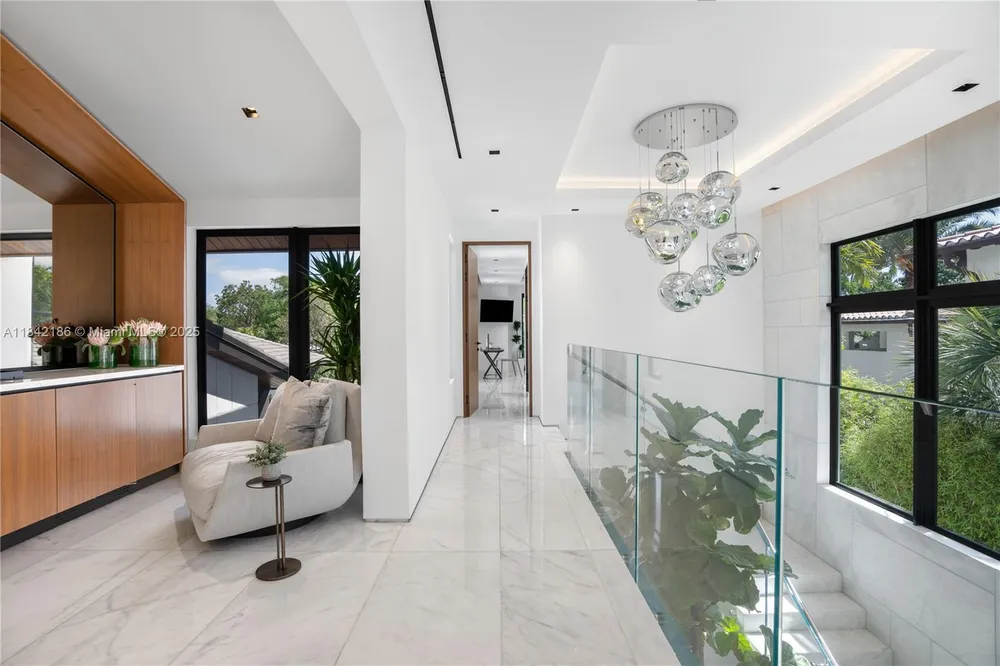 4241 Palm Ln, Miami, FL 33137