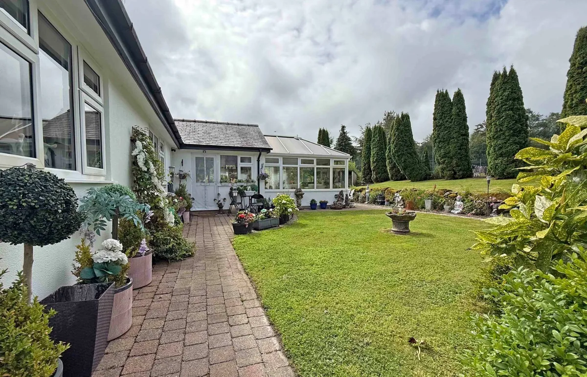 Garndolbenmaen, Gwynedd, LL51