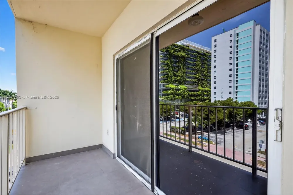 1245 West Ave, Miami Beach, FL 33139