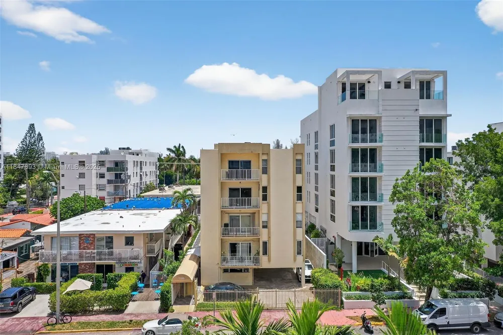 1245 West Ave, Miami Beach, FL 33139