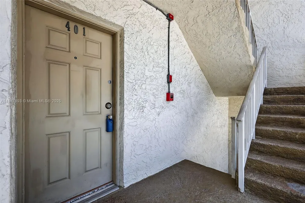1245 West Ave, Miami Beach, FL 33139