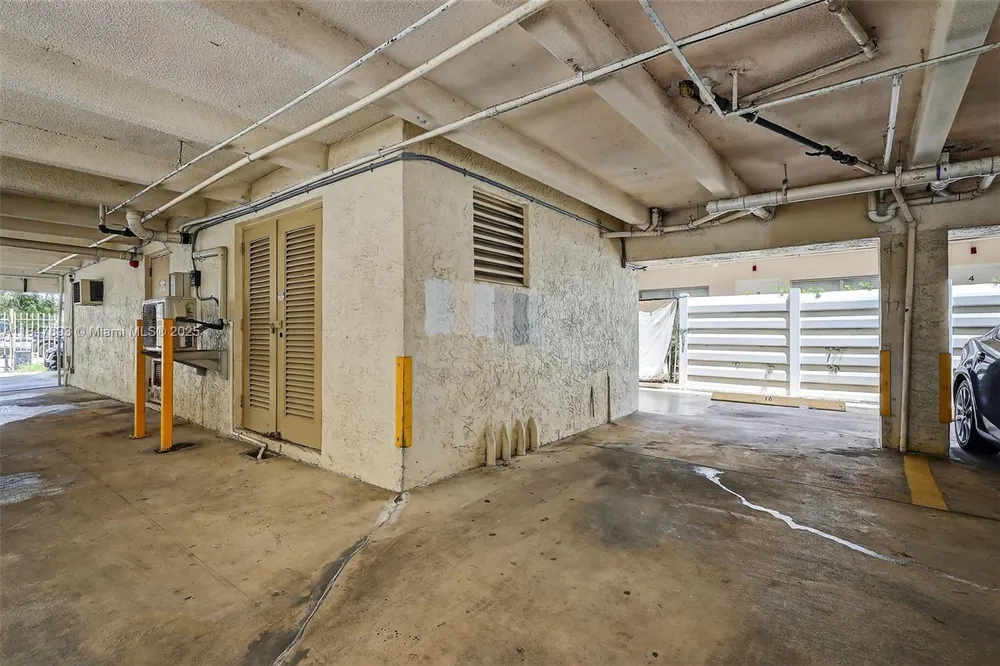 1245 West Ave, Miami Beach, FL 33139