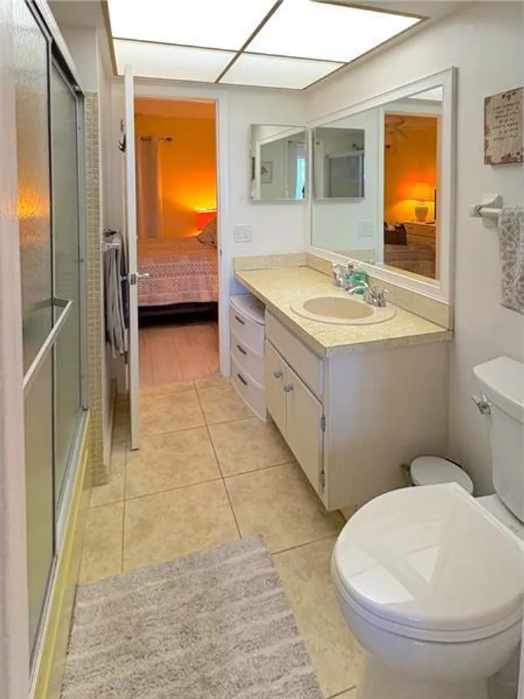 2800 W Golf Blvd, Pompano Beach, FL 33064