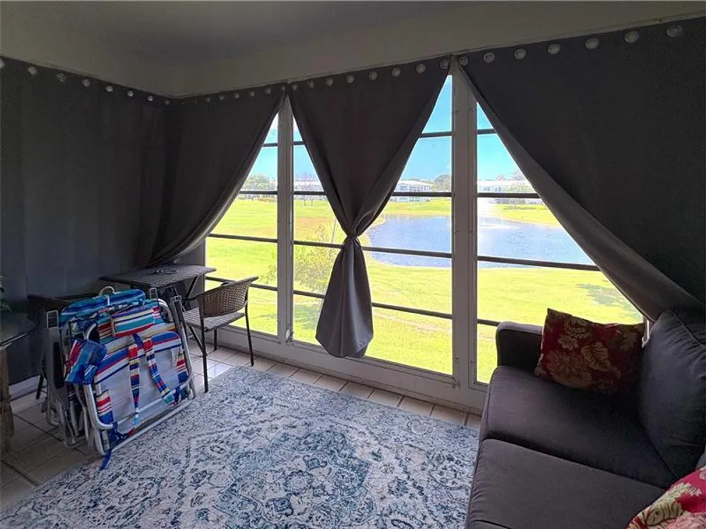 2800 W Golf Blvd, Pompano Beach, FL 33064
