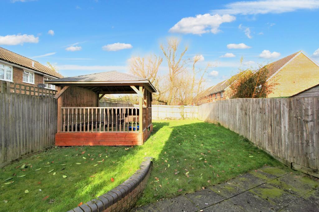 Amorosa Close, Crawley Image 16