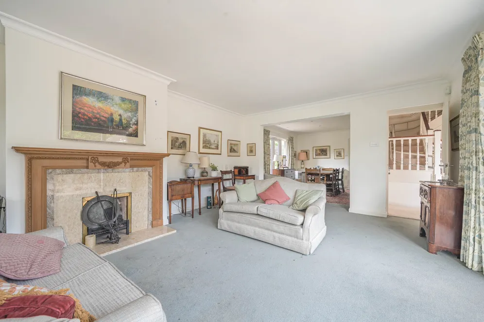 Church Lane, HASLEMERE, GU27 photo 3