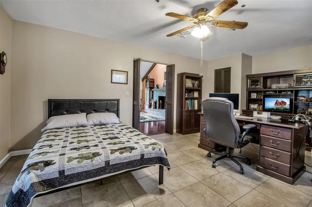 6700 Shetland Way, Sarasota, FL 34241