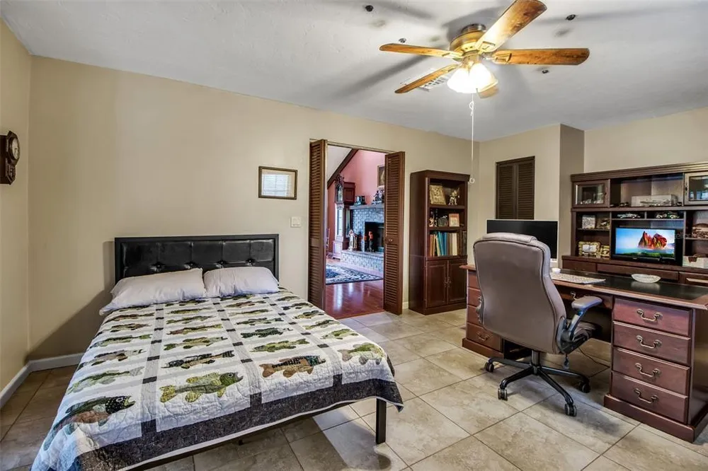 6700 Shetland Way, Sarasota, FL 34241