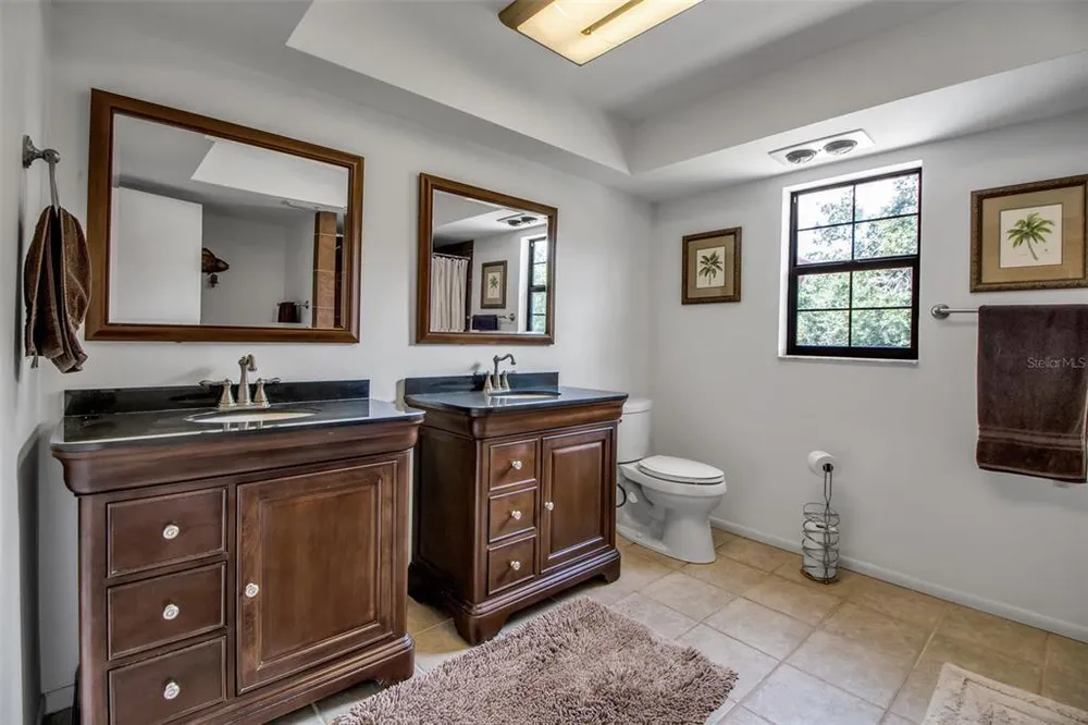 6700 Shetland Way, Sarasota, FL 34241