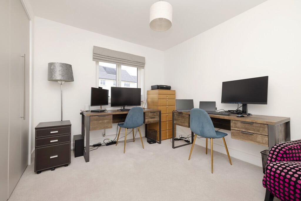 11 Granite Walk, Penicuik, Midlothian, EH26 0GX Image 22