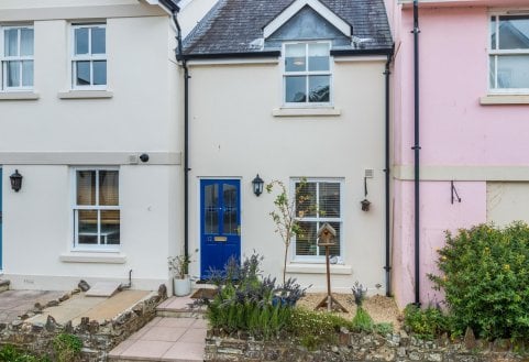 Taunton Court, Totnes