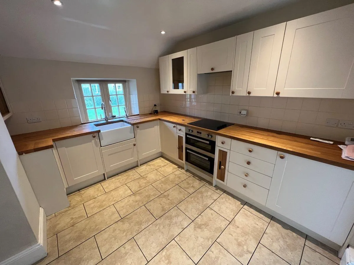 NORTH ROAD COTTAGES, LITTLE PONTON, GRANTHAM