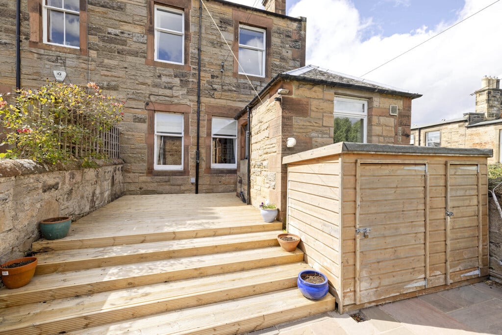 1 St. Ninians Terrace, Morningside, Edinburgh, EH10 5NL Image 32