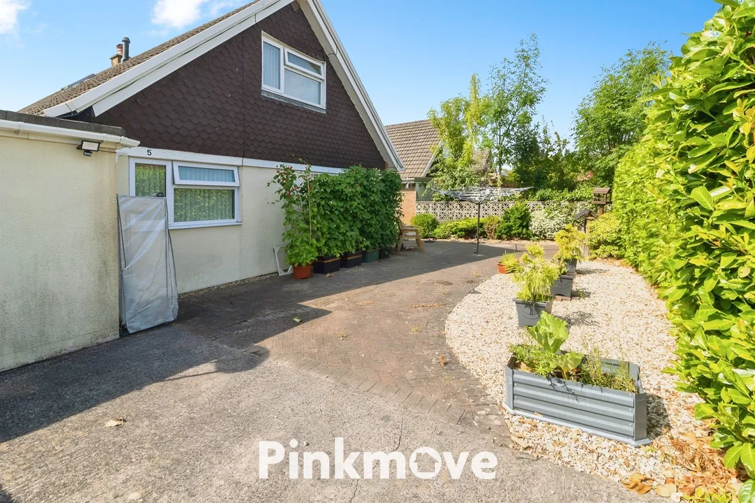 Property photo 25