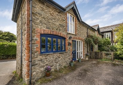The Old Dairy, Simmons Yard, Harberton, Totnes, Devon