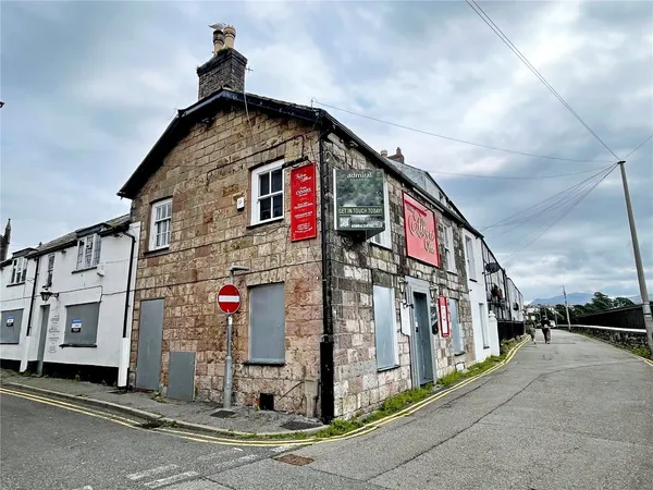 Segontium Terrace, Caernarfon, Gwynedd, LL55