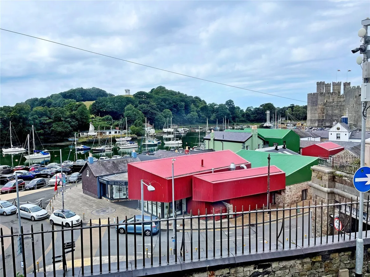 Segontium Terrace, Caernarfon, Gwynedd, LL55