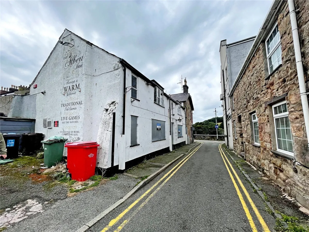 Segontium Terrace, Caernarfon, Gwynedd, LL55