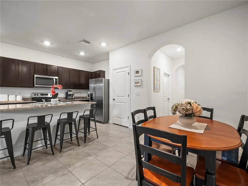 2886 Suncoast Plains Dr, Odessa, FL 33556